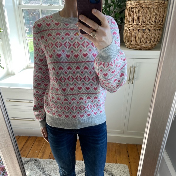 Loft heart sweater. - Picture 2 of 12